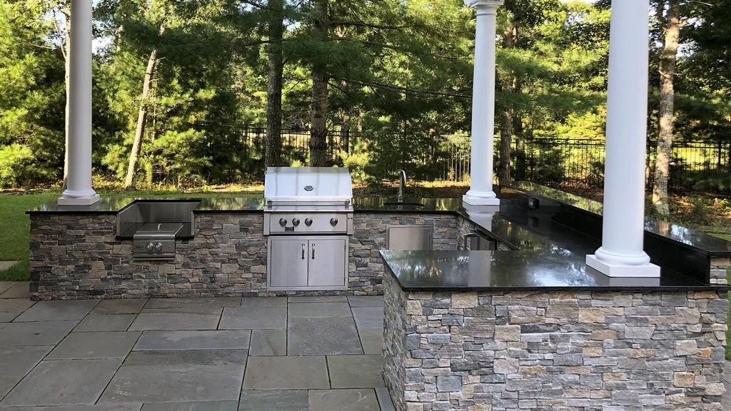 Easy to Install Outdoor Kitchen Kits An Appetizing Investment